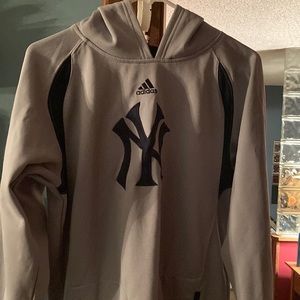 Boys Adidas NY Yankees Pullover Sweatshirt